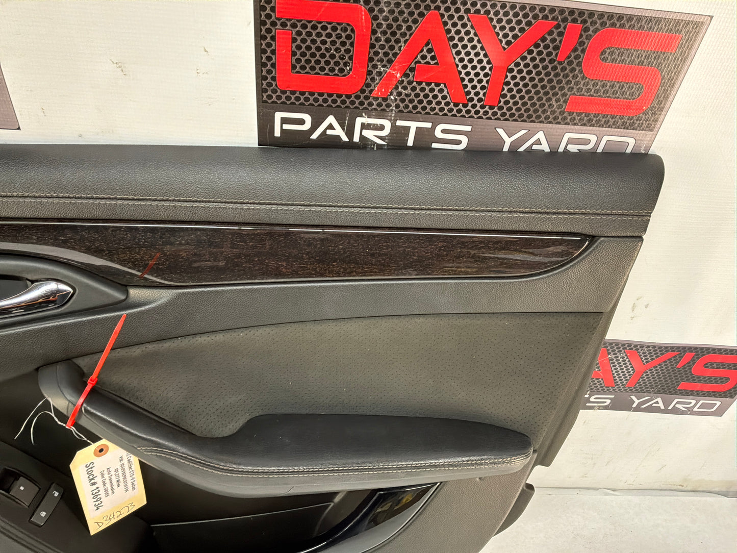 Rh front door panel - Day's Parts Yard