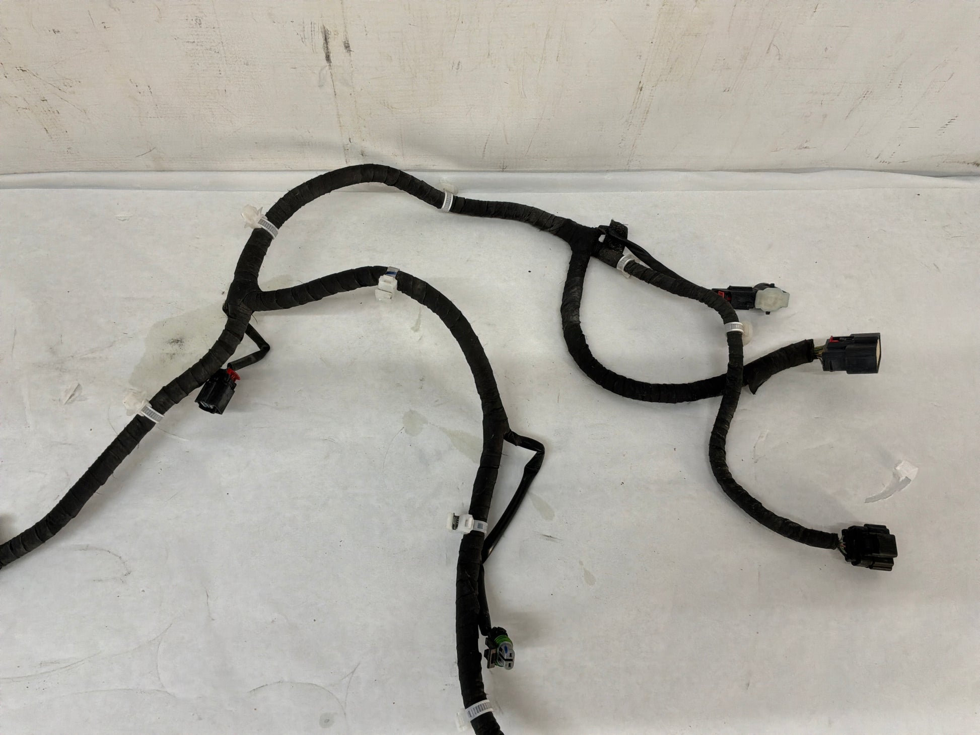Front bumper wire harness - Day's Parts Yard