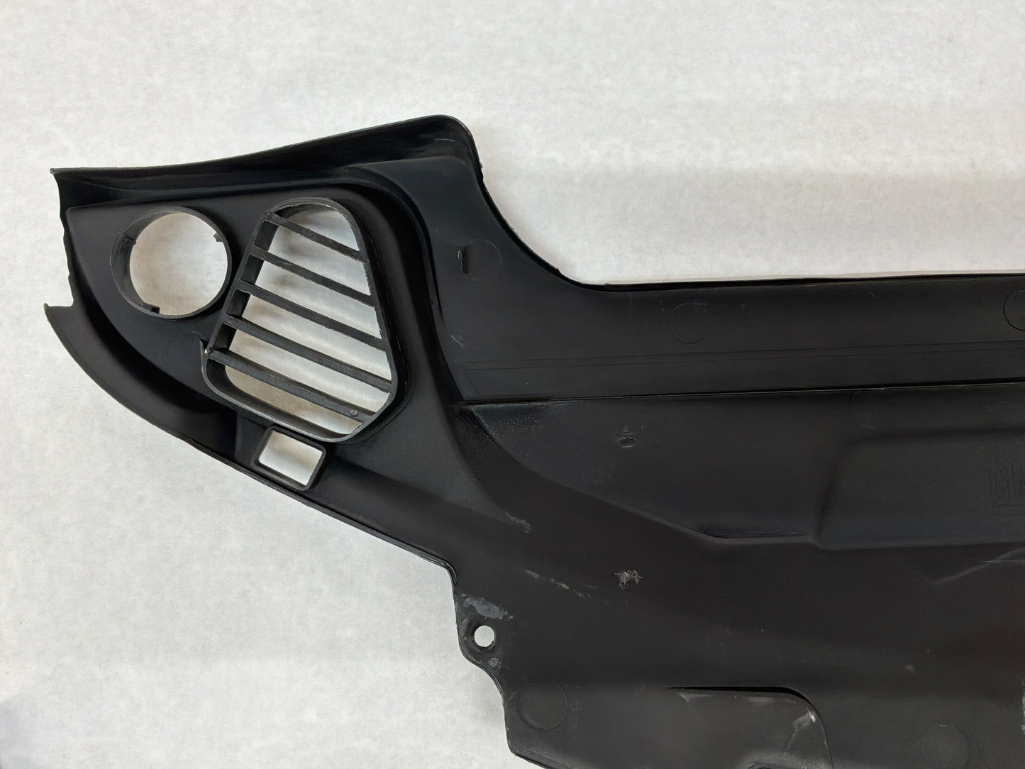 2006 Pontiac GTO Upper Radiator Core Support Air Baffle Cover OEM