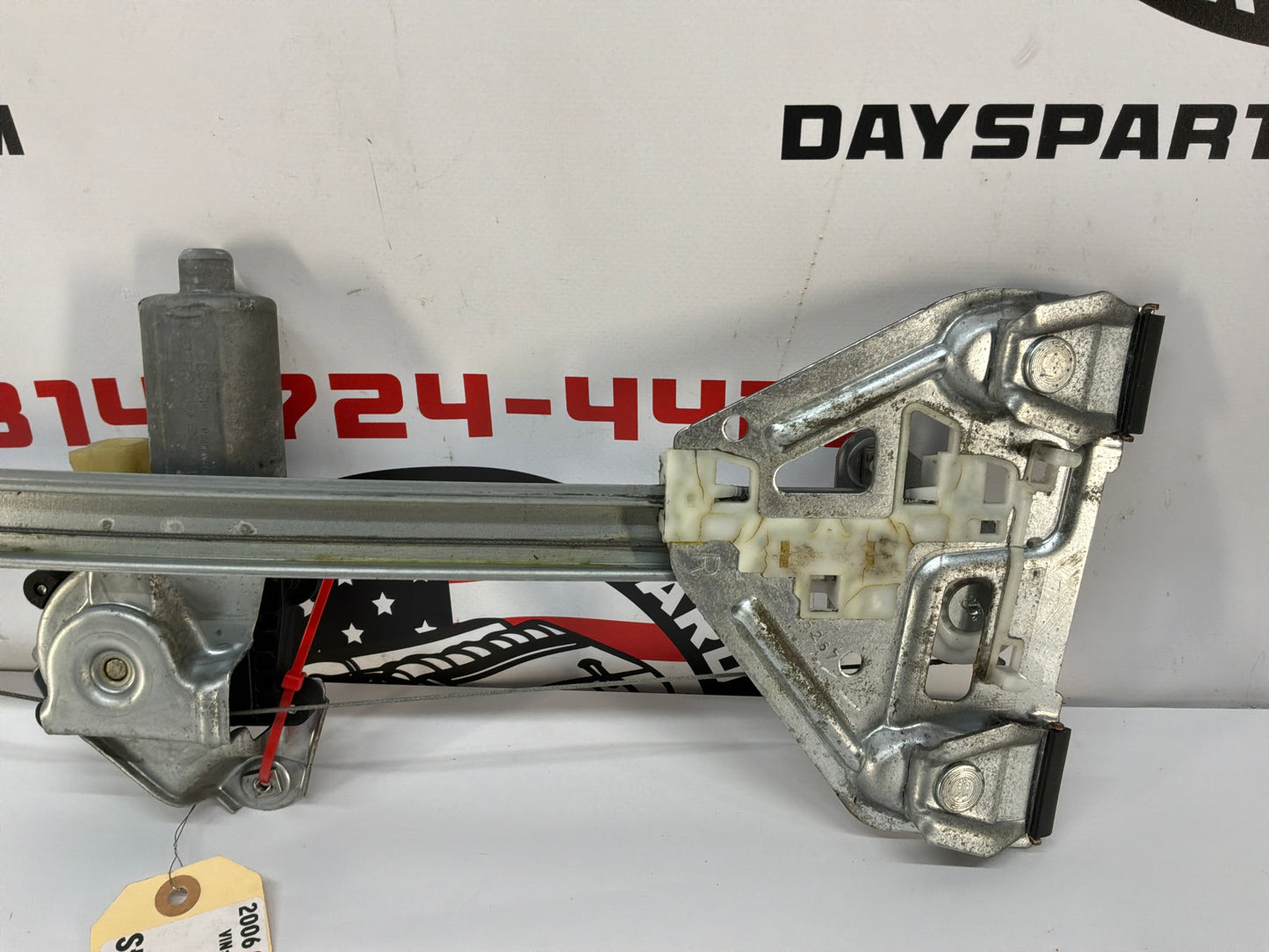 2006 Cadillac CTS-V RH Passenger Rear Window Reg w/ Motor OEM
