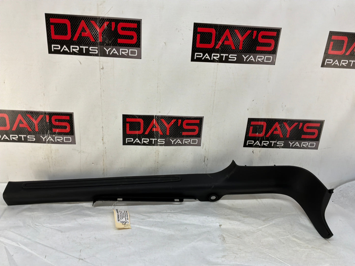 2004 Pontiac GTO RH & LH Interior Door Sill Trim Cover Panels OEM