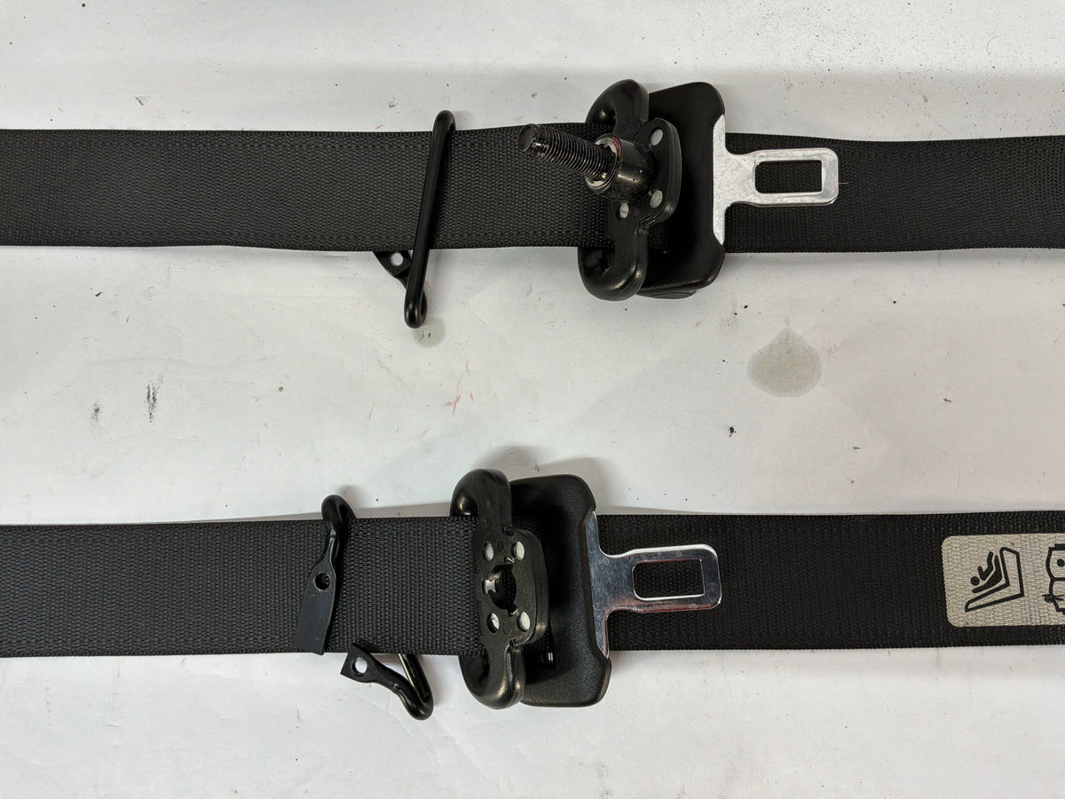 2016 Chevy SS Sedan RH & LH Front Seat Belt Retractors OEM