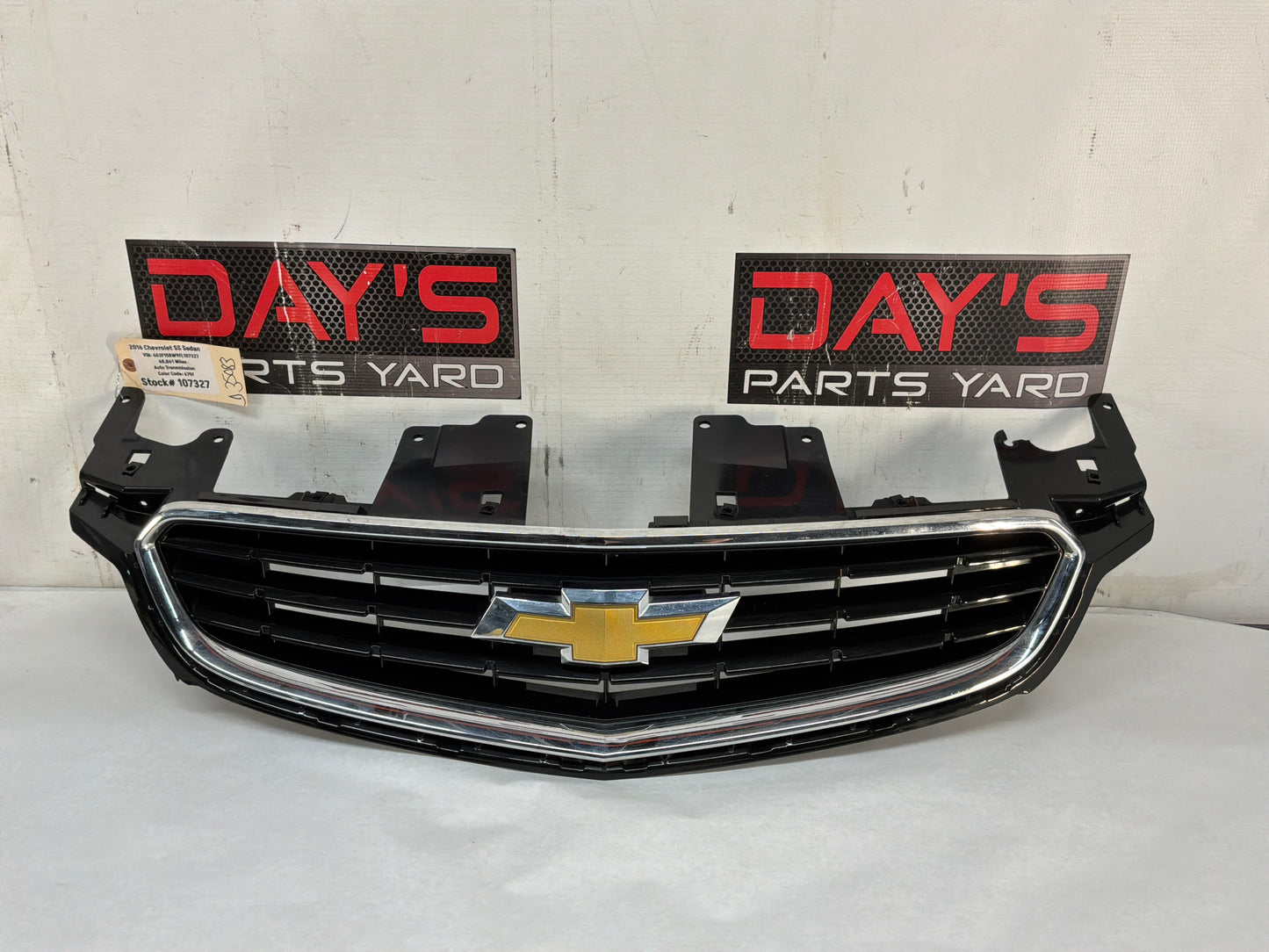 Front grille - Day's Parts Yard