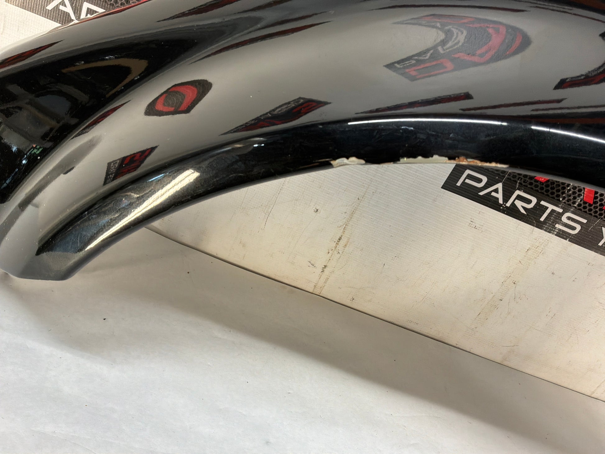 2009 Pontiac G8 Base LH Driver Fender Black OEM - Day's Parts Yard