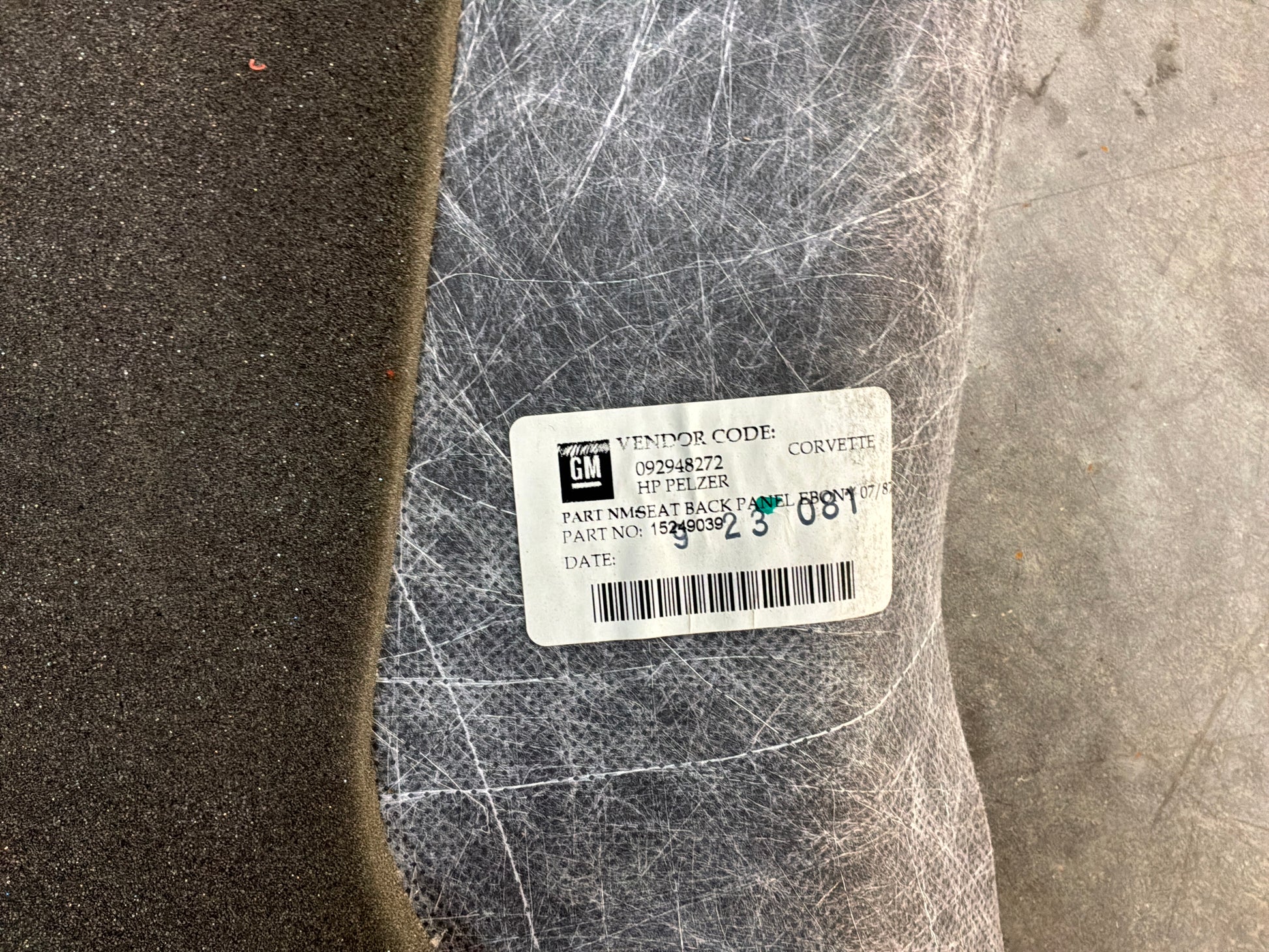 Complete floor carpet - Day's Parts Yard