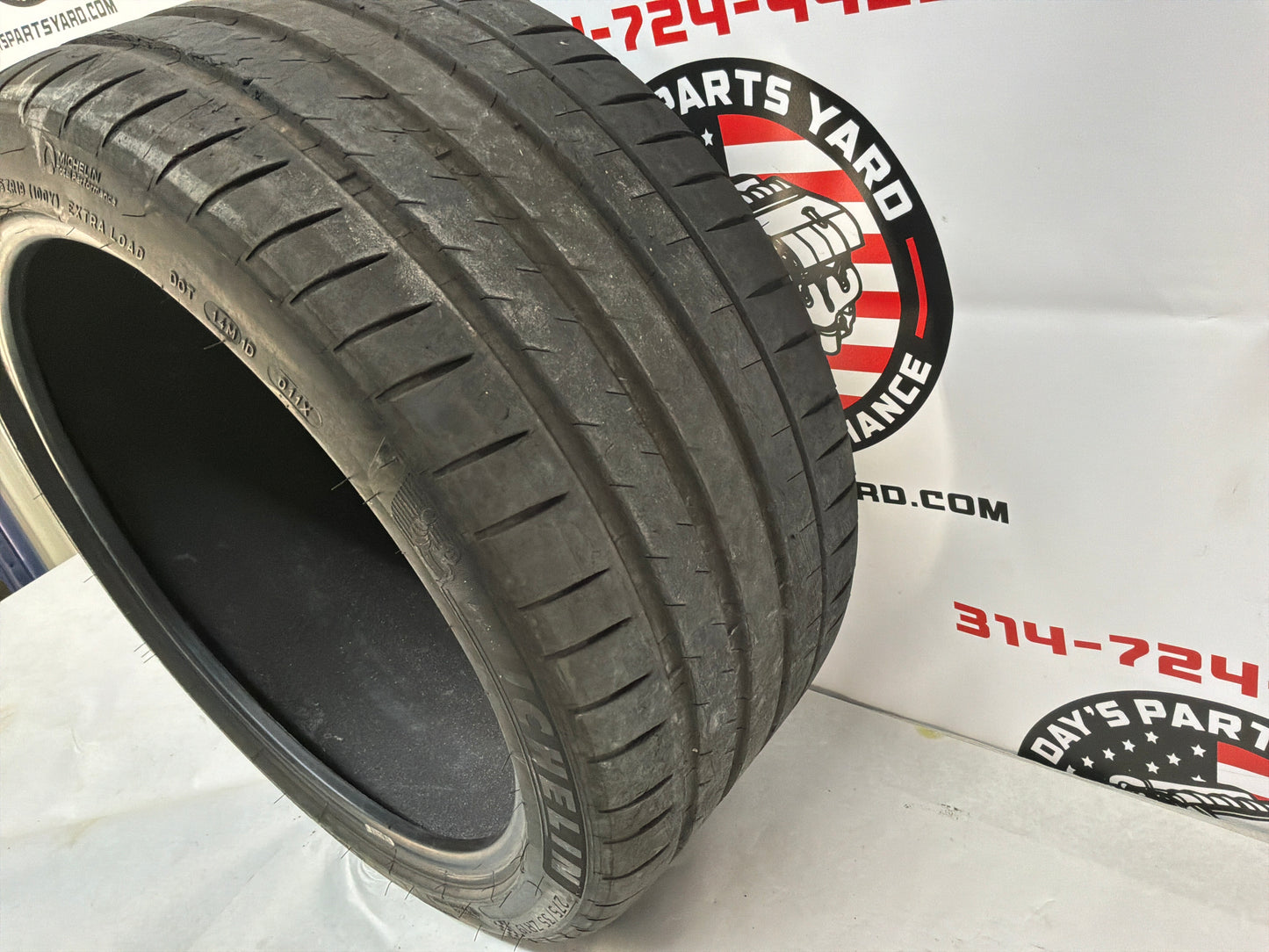 Michelin Pilot Sport 4 Season Tire 275/35/ZR19
