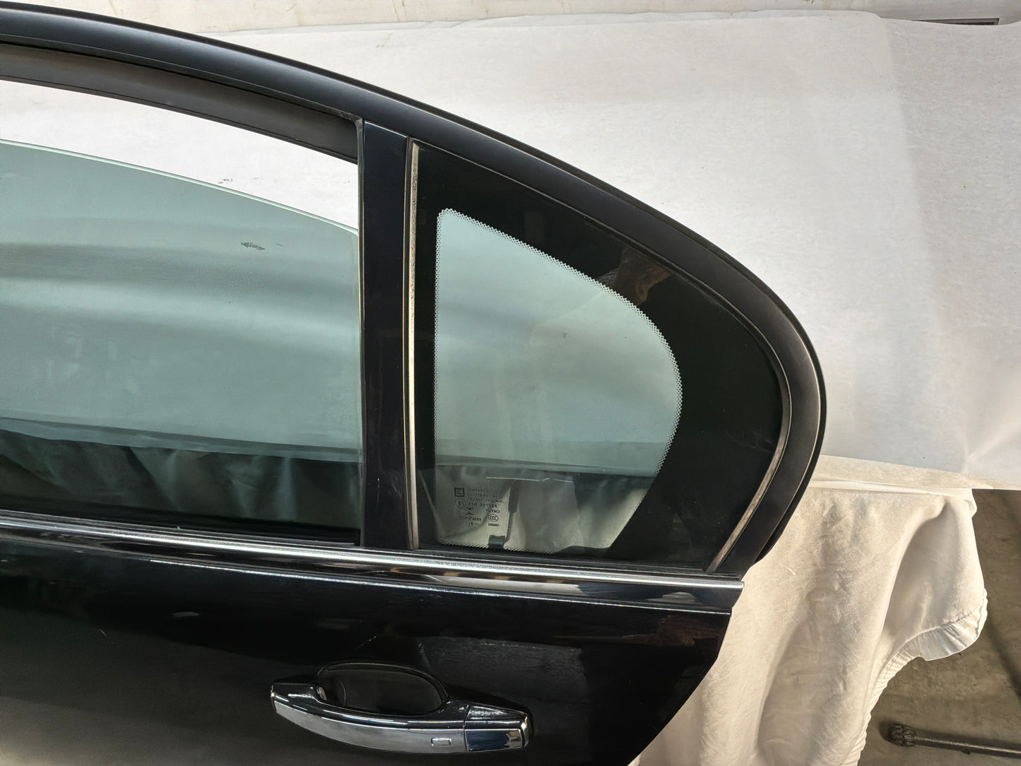 Lh rear door - Day's Parts Yard