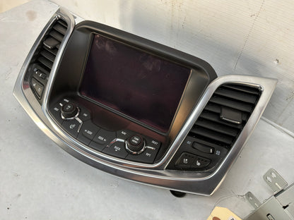 2017 Chevy SS Sedan Navigation Display Radio CD Player Face Plate Screen Receiver OEM