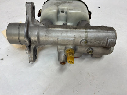 2004 Pontiac GTO Hydraulic Brake Master Cylinder OEM