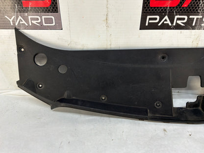 2017 Chevy SS Sedan Radiator Core Support Grille Cover Sight Shield OEM