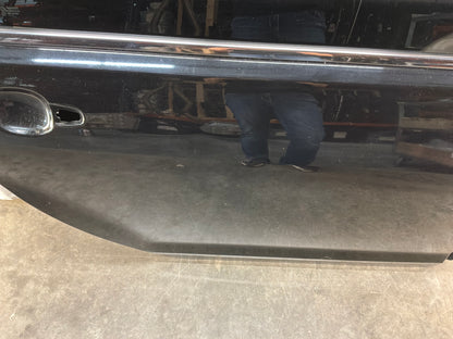 Rh rear door - Day's Parts Yard