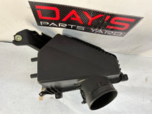 Cold air intake box - Day's Parts Yard
