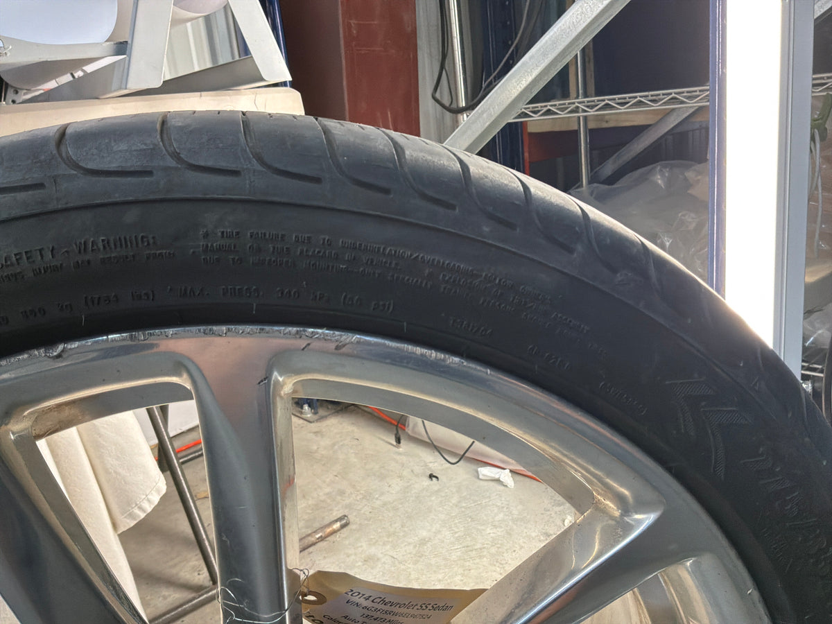 2014 Chevy SS Sedan Wheels Rim & Tires 19x8.5 & 19x9 275/35/19 245/40/19