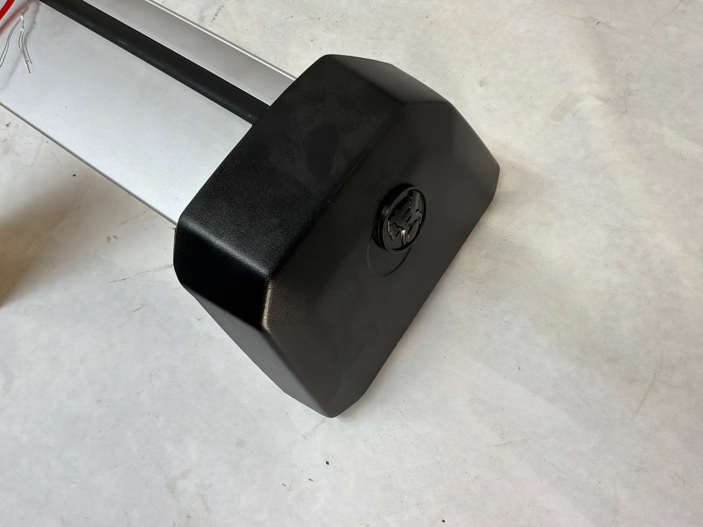 2008-09 Pontiac G8 GT 2014-17 Chevy SS Sedan Holden Roof Cross Rail Rack OEM