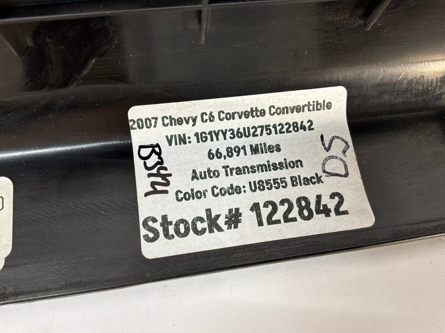 2007 Chevy C6 Corvette Convertible LH Driver Interior Carpet Retainer Sill Scuff Trim Cover Kick Panel OEM