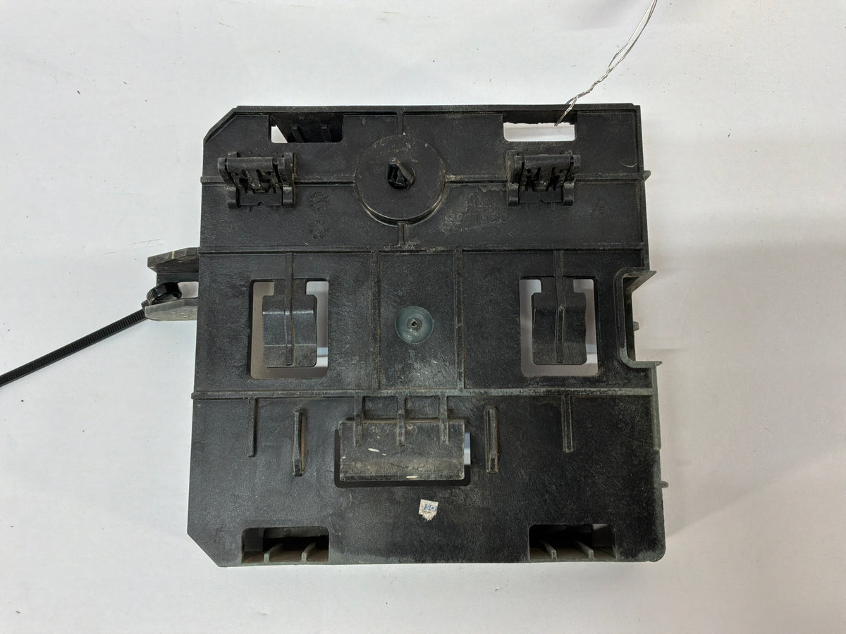 2014 Chevy Caprice PPV ECM ECU PCM Computer Mounting Bracket OEM