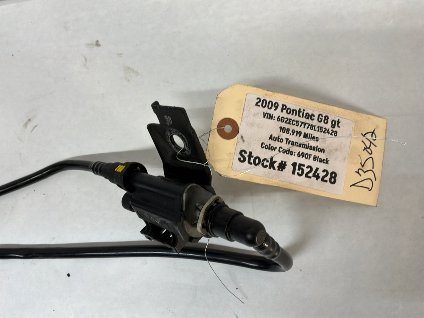 2009 Pontiac G8 GT Intake Manifold EVAP Purge Solenoid Valve Lines Tubes Hoses Lines OEM - Day's Parts Yard