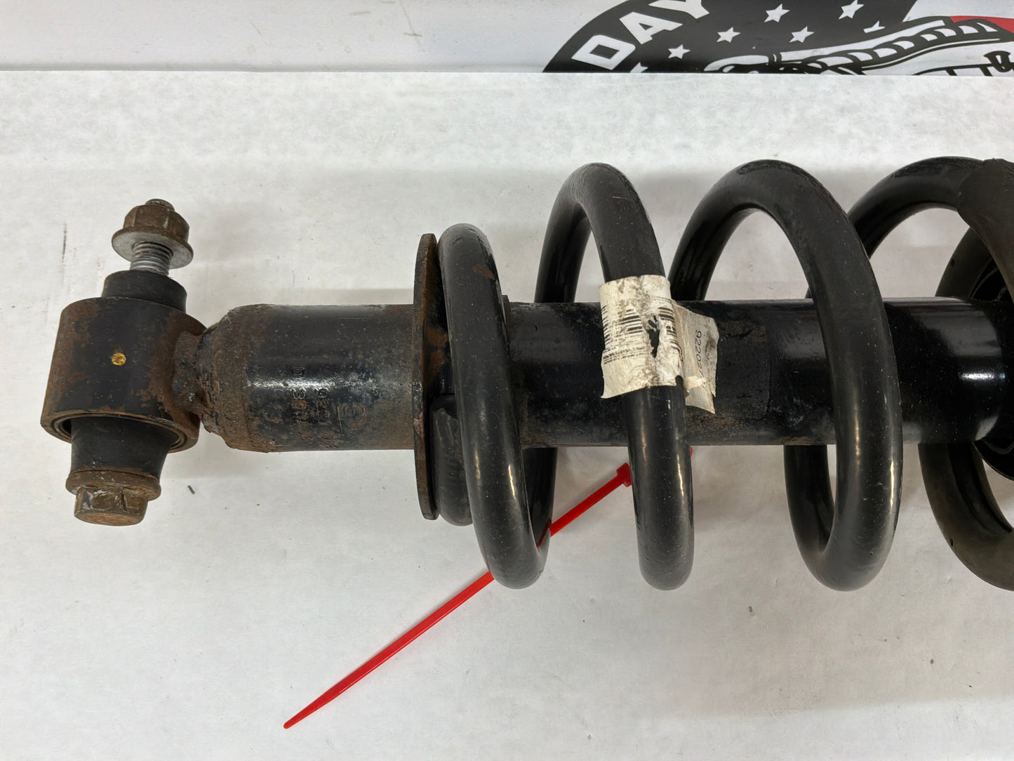 2008 Pontiac G8 Base RH Passenger Rear Suspension Shocks Strut Absorber Assembly OEM
