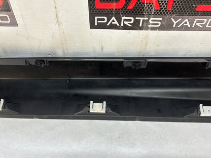 2008 Pontiac G8 GT RH Passenger Rocker Molding Side Skirt Panel Trim Black OEM