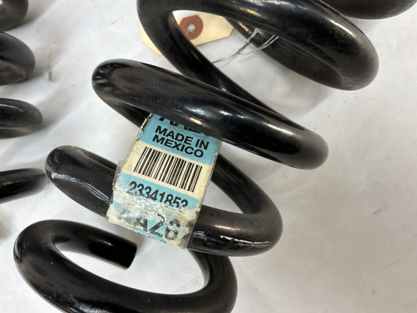 2016 Cadillac CTS-V RH  LH Rear Coil Springs OEM