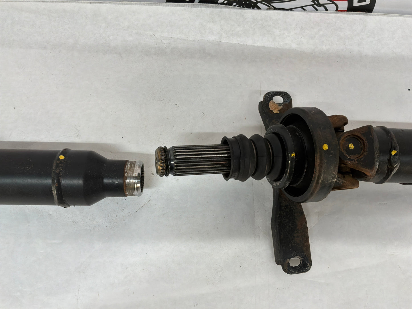 2011 Chevy Caprice PPV Drive Shaft Driveshaft Driveline Propeller Shaft OEM