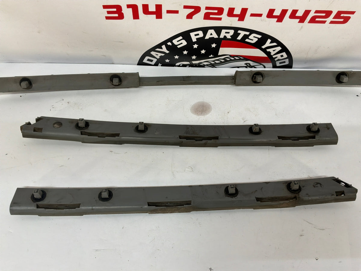 2006 Pontiac GTO RH & LH Rear Bumper Brackets Guides Supports OEM
