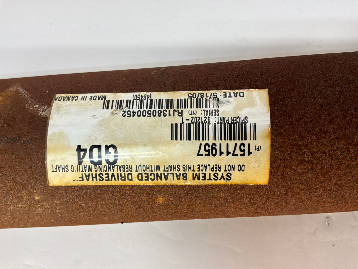2005 Chevy Silverado 2500HD Driveshaft Drive Propeller Shaft OEM