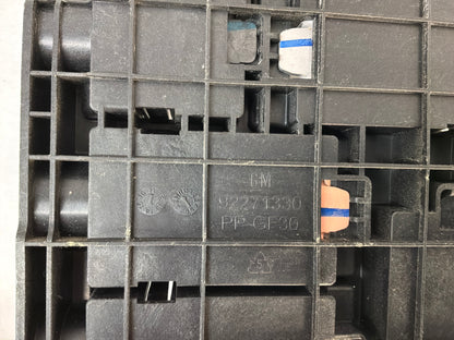 Fuse block - Day's Parts Yard