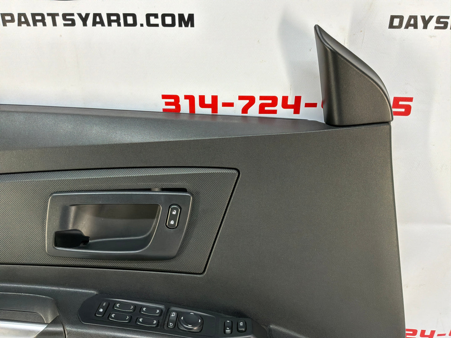 2006 Cadillac CTS-V LH Driver Front Interior Door Panel OEM