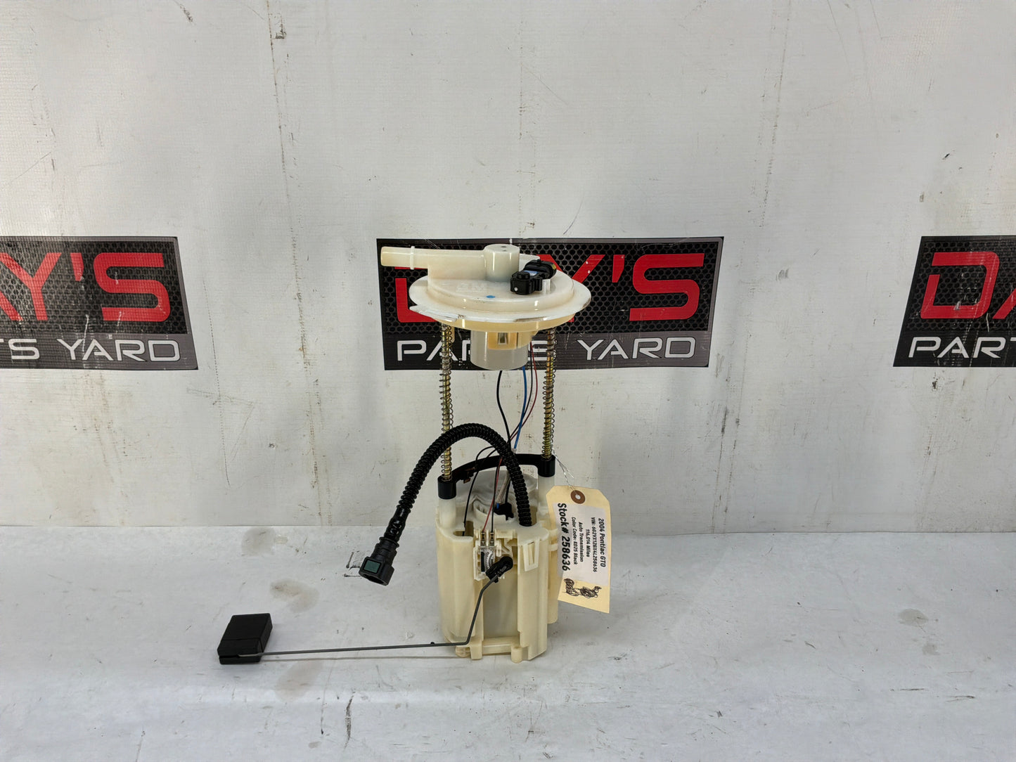 2004 Pontiac GTO Fuel Pump Level Sending Unit OEM
