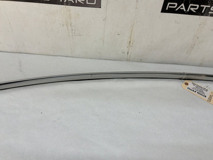 Rh roof top trim - Day's Parts Yard