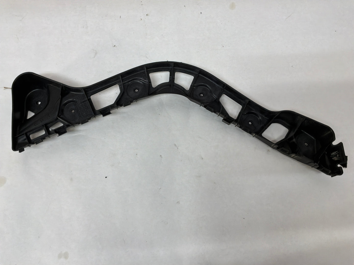 2017 Chevy SS Sedan Rear Bumper Support Brackets Braces Mounts RH & LH OEM