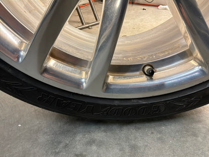 2014 Chevy SS Sedan Wheels Rim & Tires 19x8.5 & 19x9 275/35/19 245/40/19