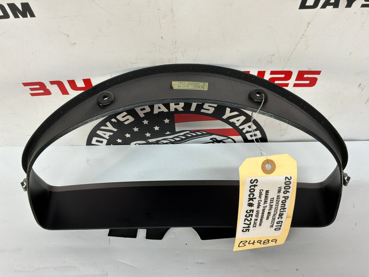 2006 Pontiac GTO Instrument Speedometer Gauge Cluster Bezel Trim Panel OEM