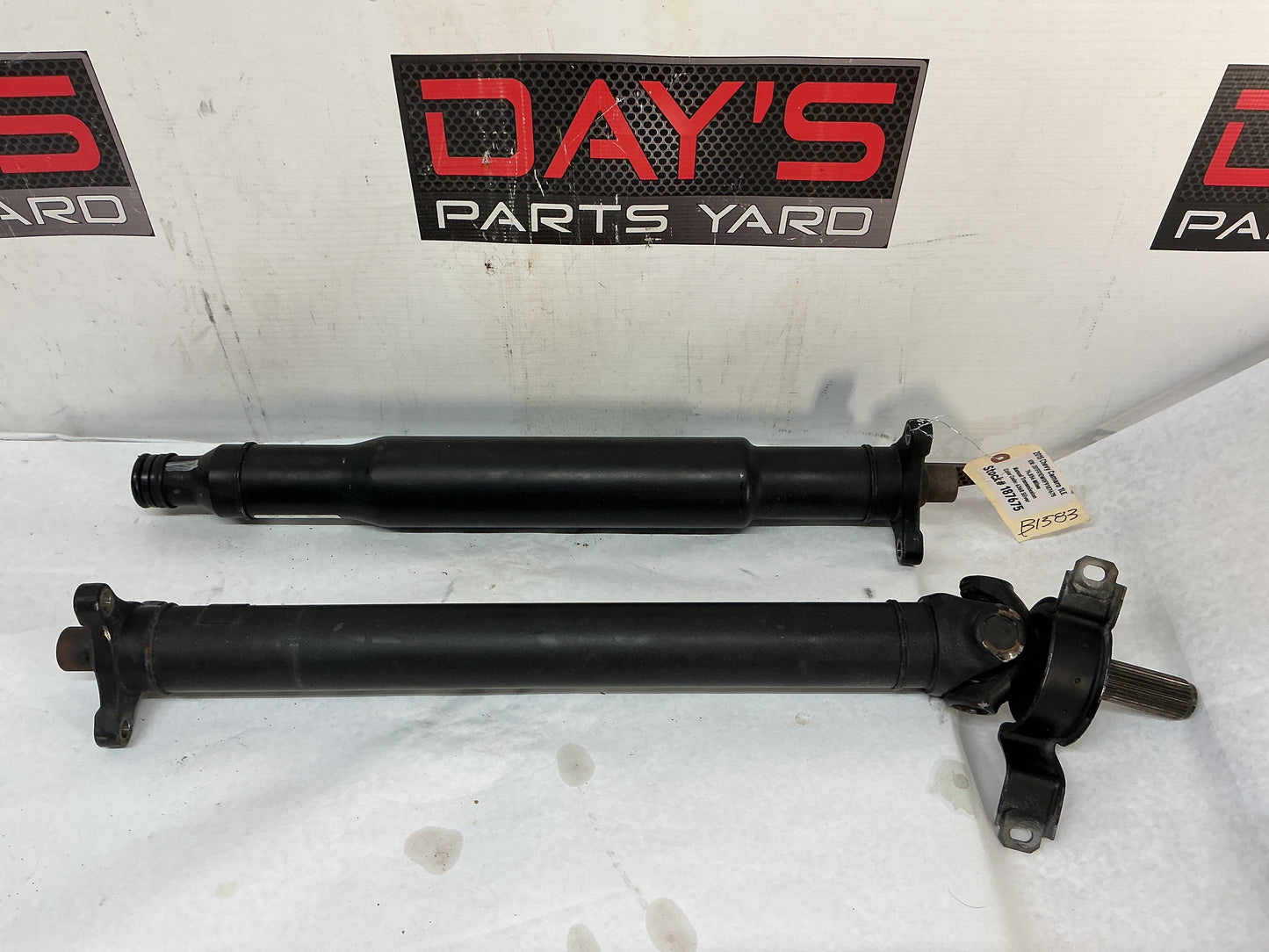 2015 Chevrolet Camaro SS 1LE Driveshaft Drive Propeller Shaft Line OEM