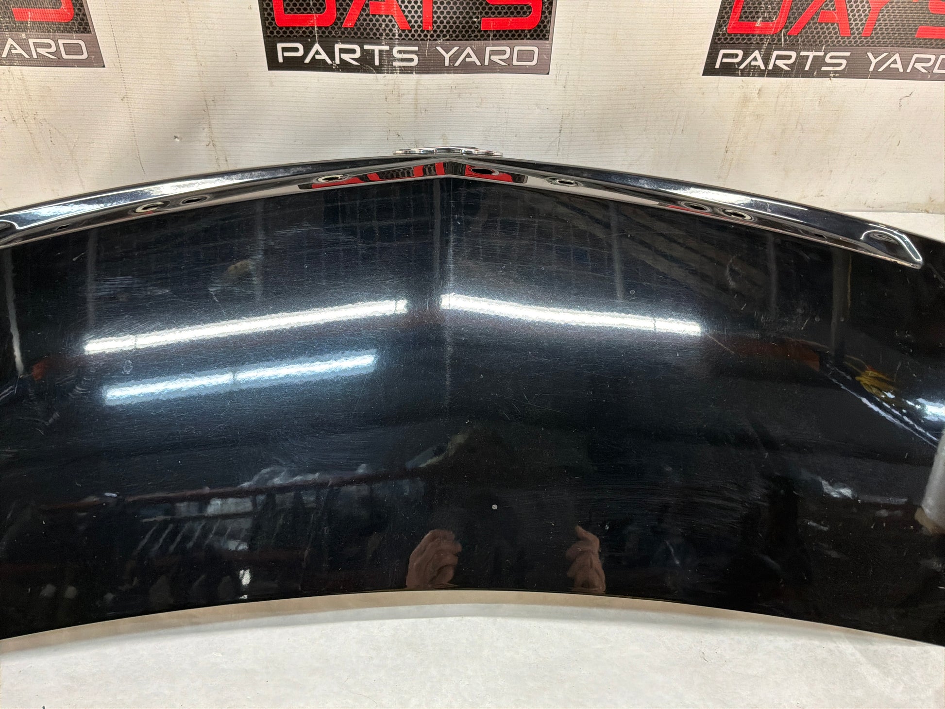 Trunk lid - Day's Parts Yard