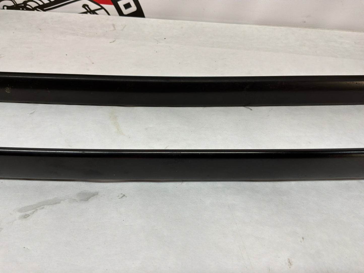 2004 Pontiac GTO RH & LH Roof Panel Joint Finish Trim Molding OEM