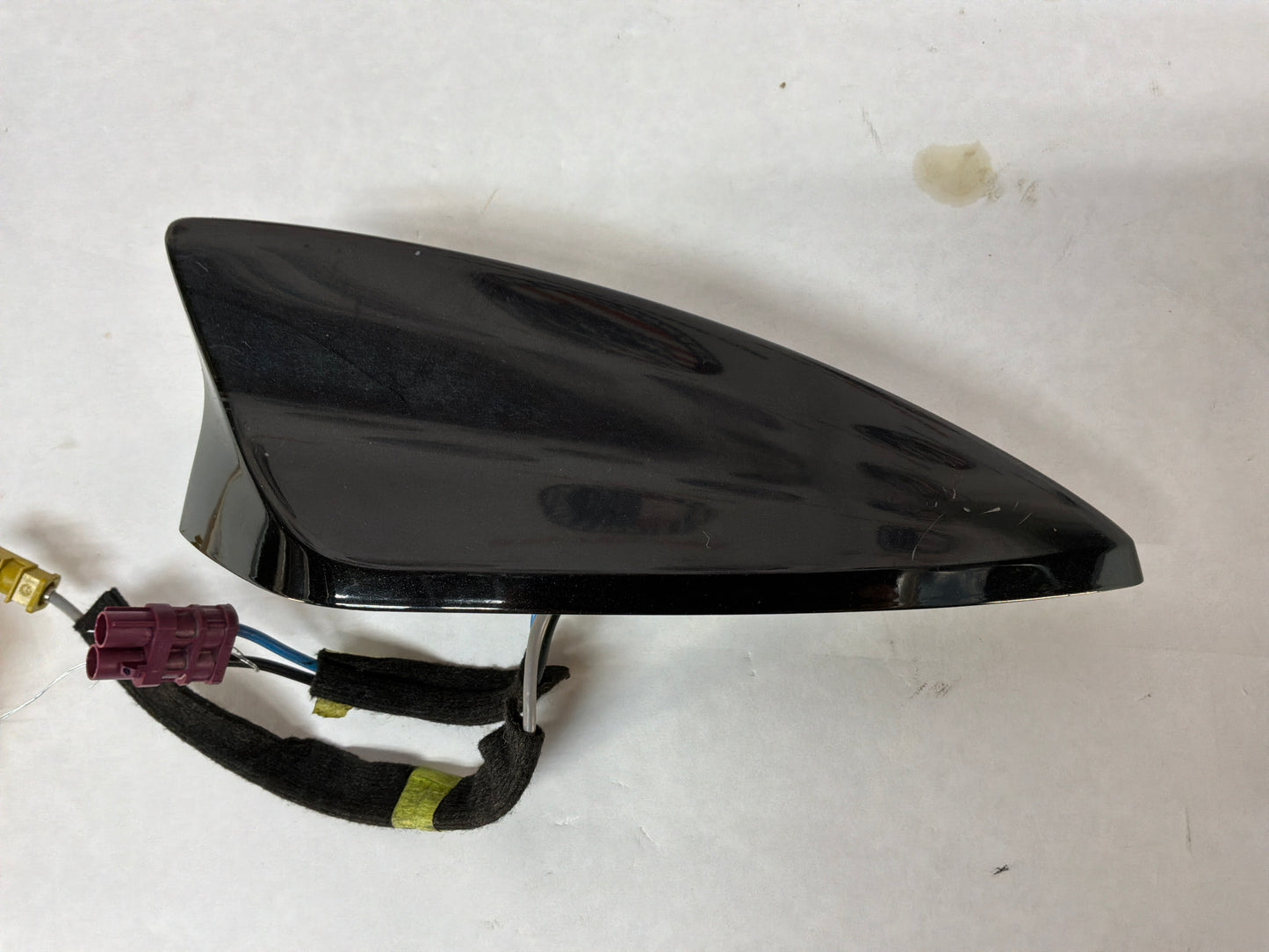 2017 Chevy SS Sedan Shark Fin Roof Antenna Black OEM