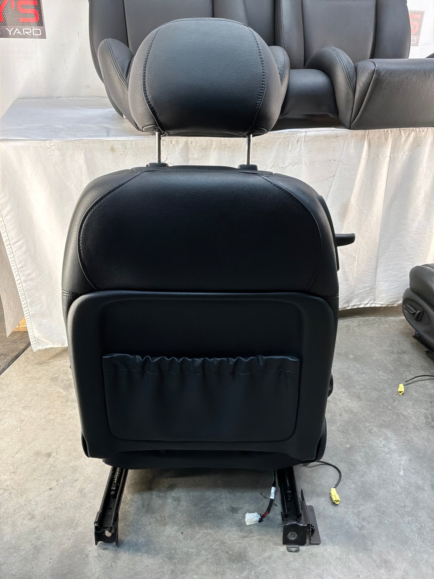2004 Pontiac GTO Seats Fronts and Rears Black Leather OEM