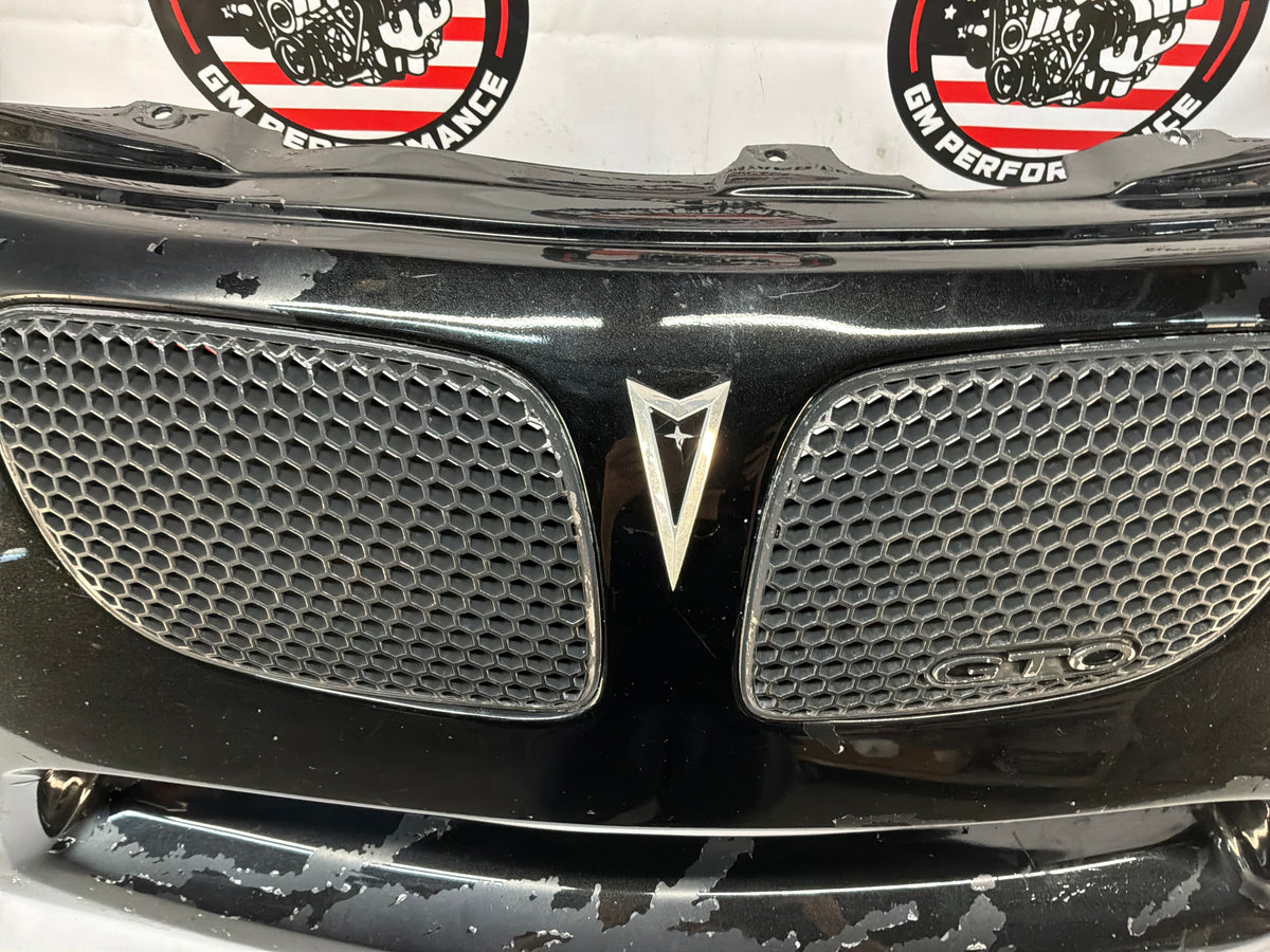 2006 Pontiac GTO Front Bumper Cover Fascia Black OEM