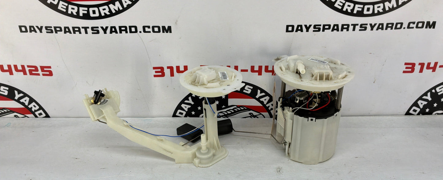 2014 Chevy SS Sedan Fuel Pump and Level Sending Unit Assembly OEM
