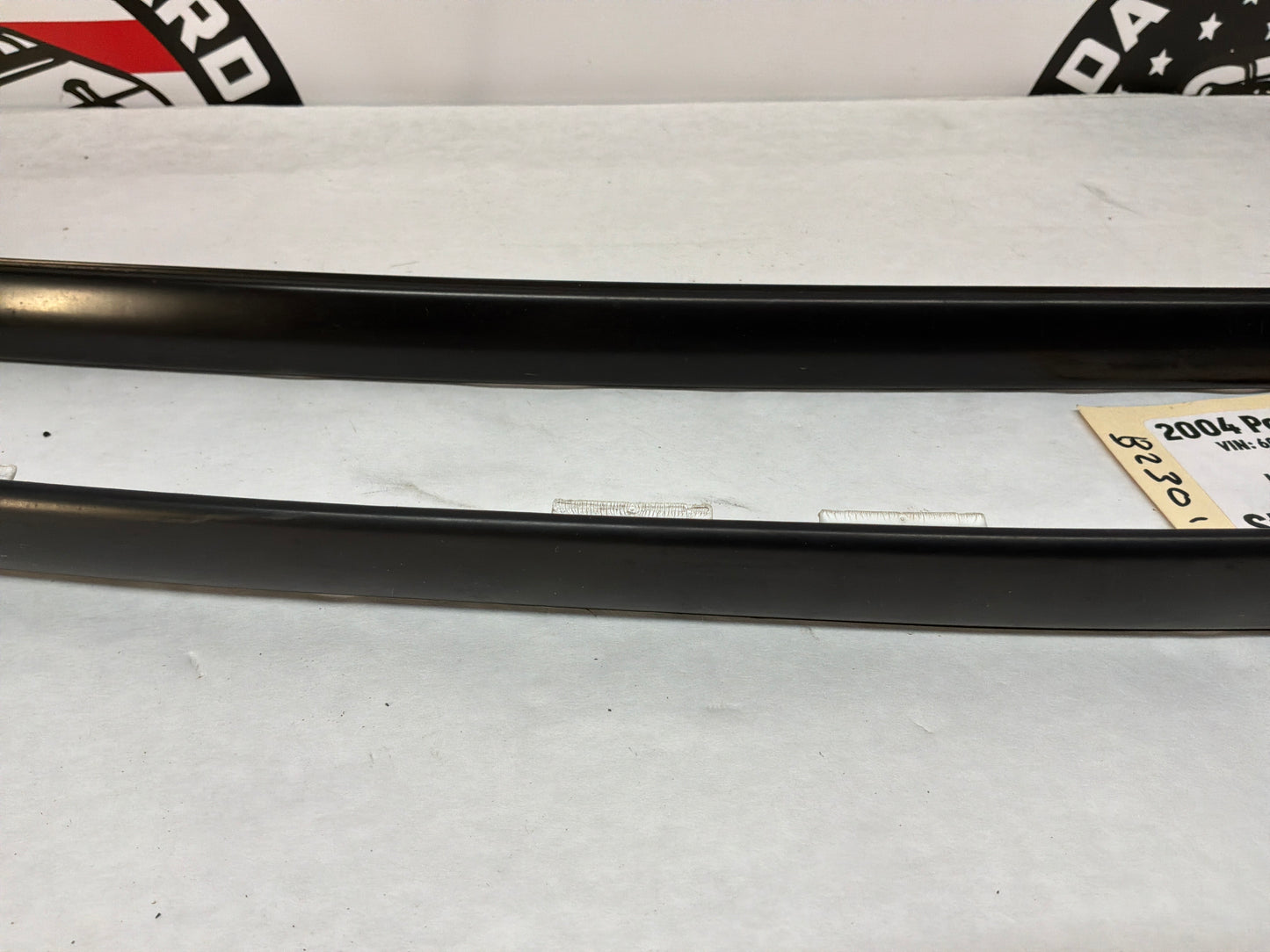 2004 Pontiac GTO RH & LH Roof Panel Joint Finish Trim Molding OEM