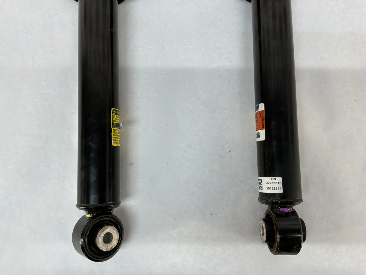 2016 Cadillac CTS-V RH & LH Rear Shock Absorber Assembly OEM