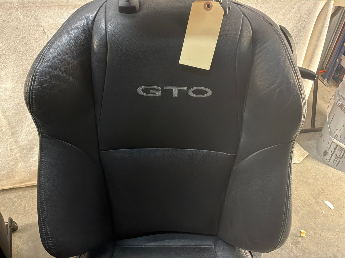 2006 Pontiac GTO Black Leather Front and Rear Seats Set OEM