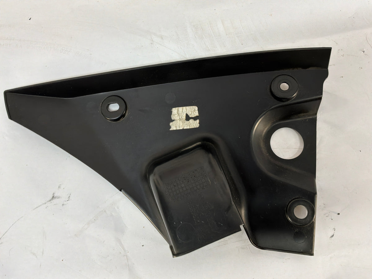 2013 Chevy Camaro ZL1 Rear Bumper Taillight Tail Light Lamp Closeout Filler Panel RH & LH OEM