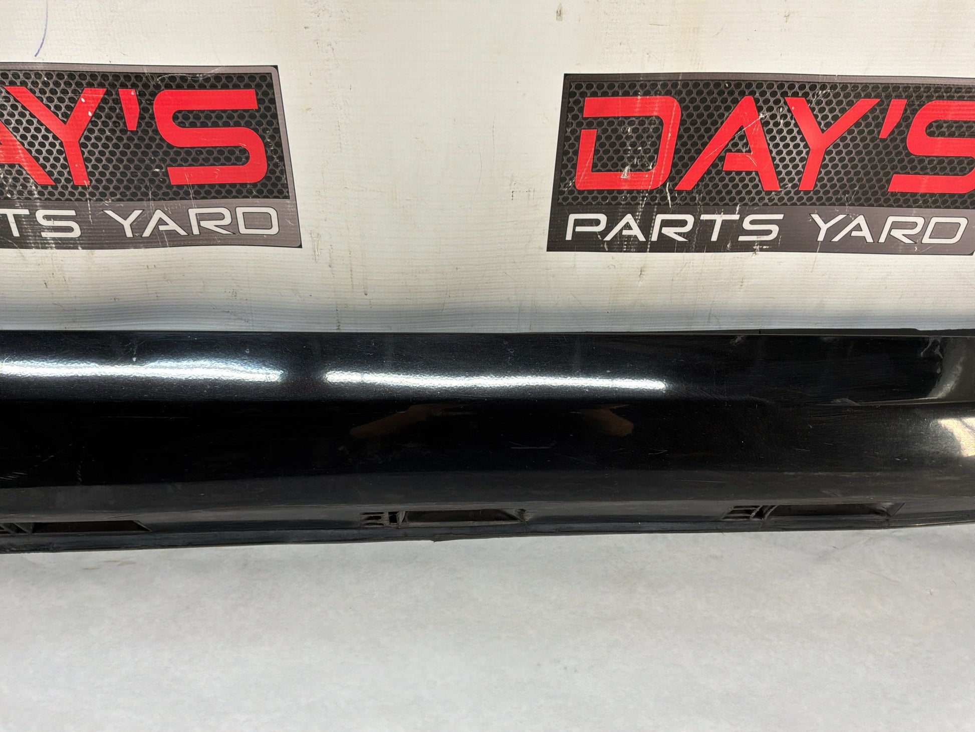 2013 Chevy Caprice PPV RH Passenger Rocker Molding Side Skirt Panel Trim Molding Black OEM - Day's Parts Yard