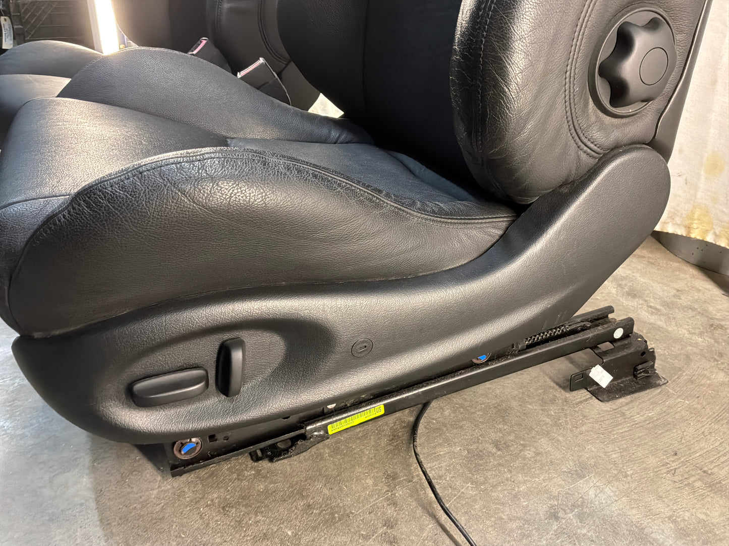 2004 Pontiac GTO Seats Fronts and Rears Black Leather OEM