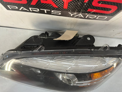 Lh headlight - Day's Parts Yard