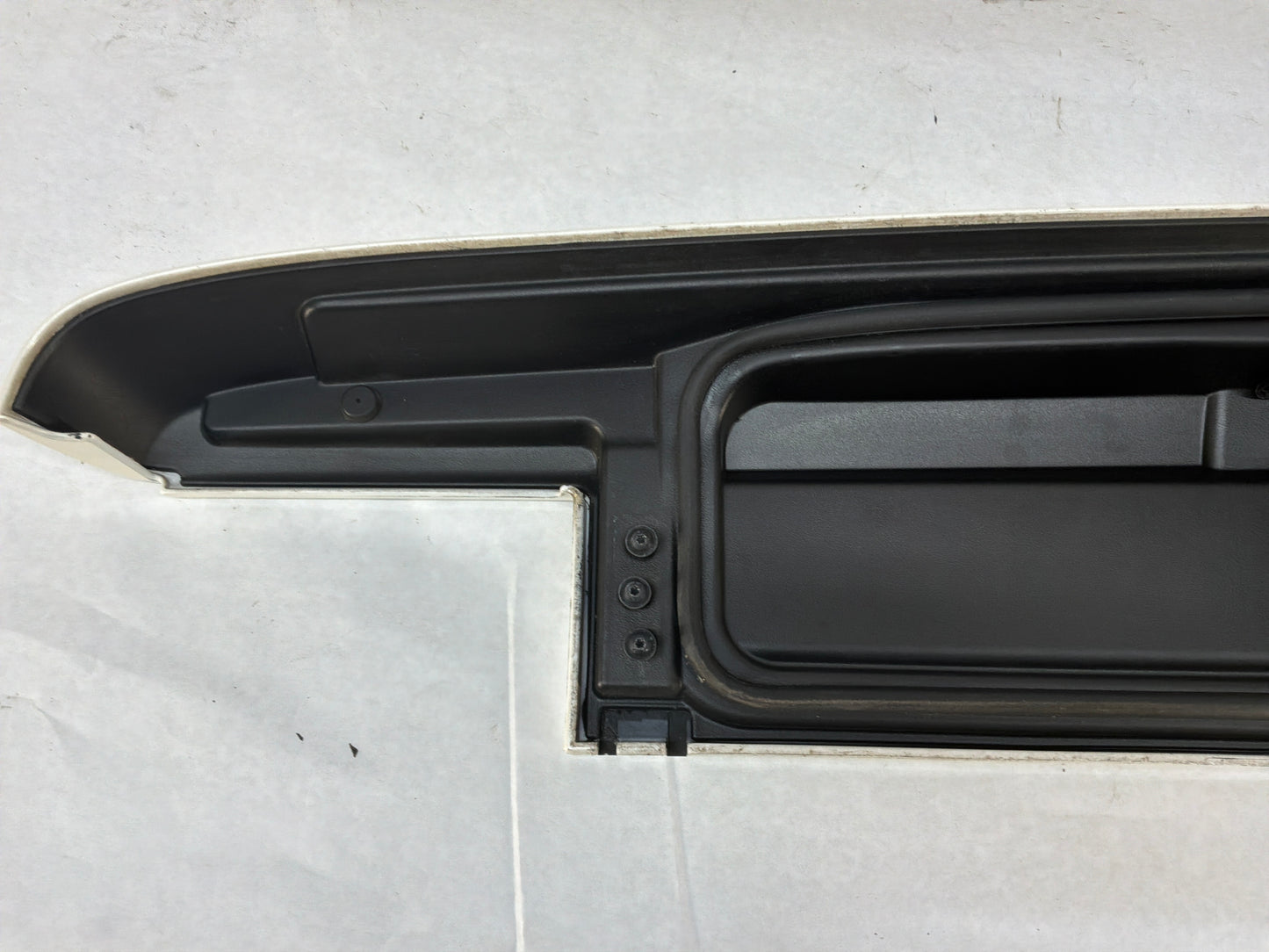 2012 Chevy Avalanche RH Passenger Bed Side Cargo Tool Storage Box Panel Lid OEM