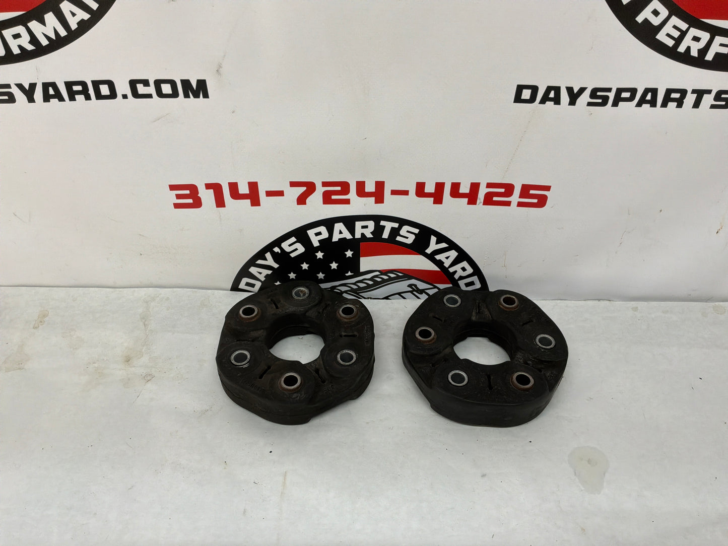 2014 Chevy Camaro SS Driveshaft Drive Shaft Rubber Couplers Isolators OEM
